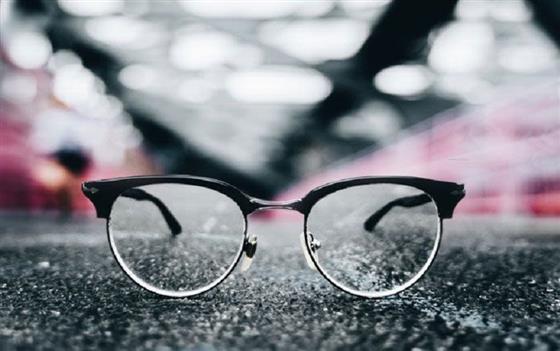 Beyond Fashion: The Hidden Benefits of Wearing Glasses for Improved Eyesight